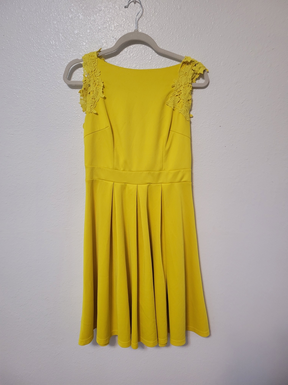 Yellow Lace Cap-Sleeve Fit & Flare Dress